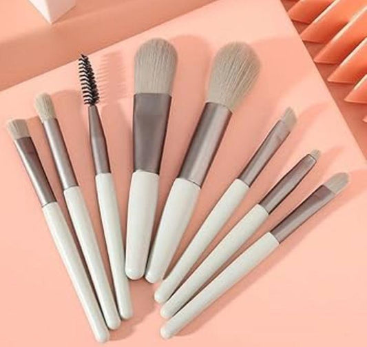 8 Pcs Mini Makeup Brush Set #1011
